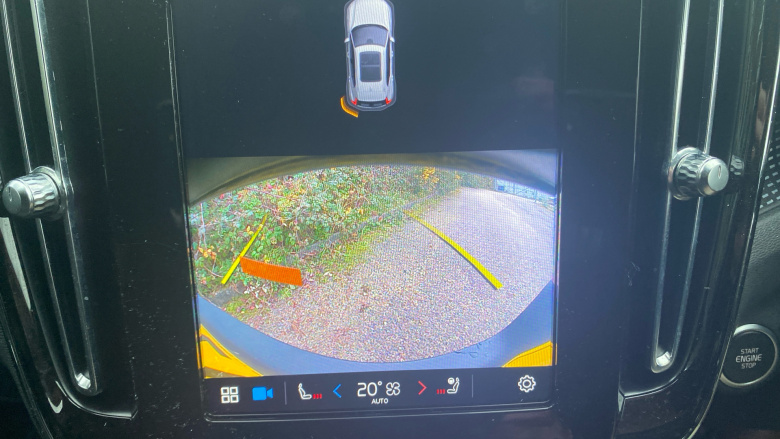 Volvo XC40 2.0 B3P Plus Dark 5dr Auto Petrol Estate